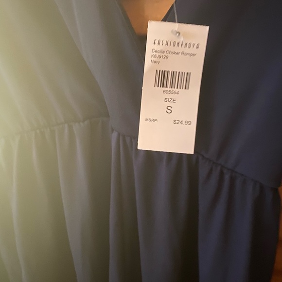 Romper - Picture 2 of 4